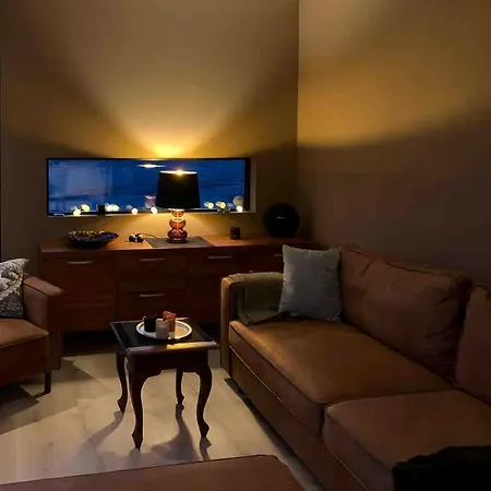 Modern With Sea Views On Bjorkoya Vakantiehuis