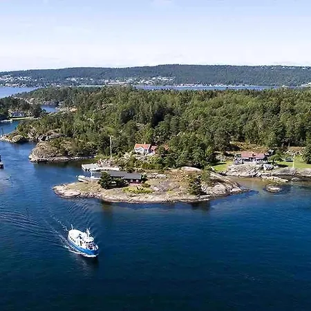 Modern With Sea Views On Bjorkoya Brevik (Telemark)
